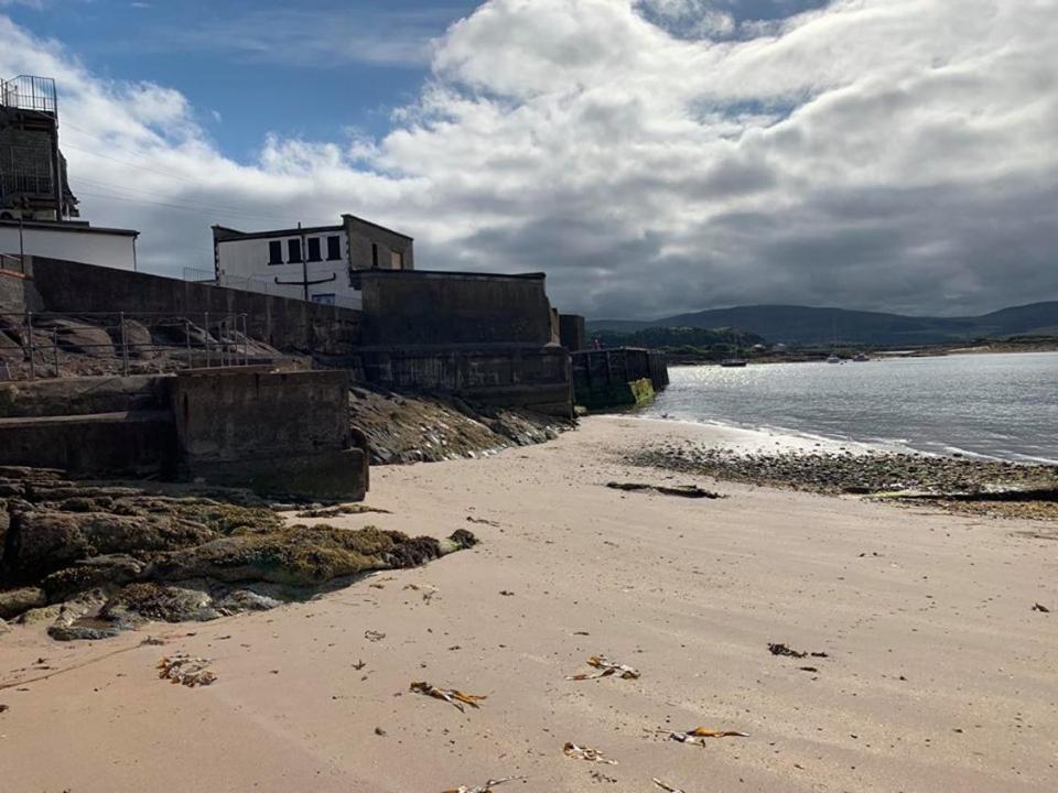 Millport Pier Hotel Exterior photo